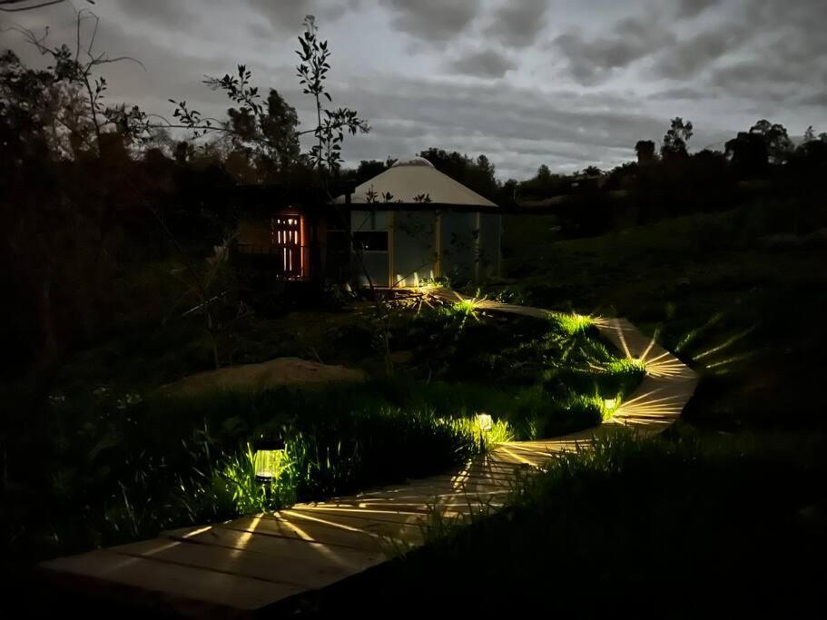 Valley Center Glamping-Sky Dome Yurt-Tiny House-2 By Lavenders Field 빌라 외부 사진