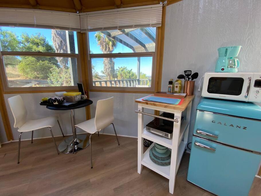 Valley Center Glamping-Sky Dome Yurt-Tiny House-2 By Lavenders Field 빌라 외부 사진