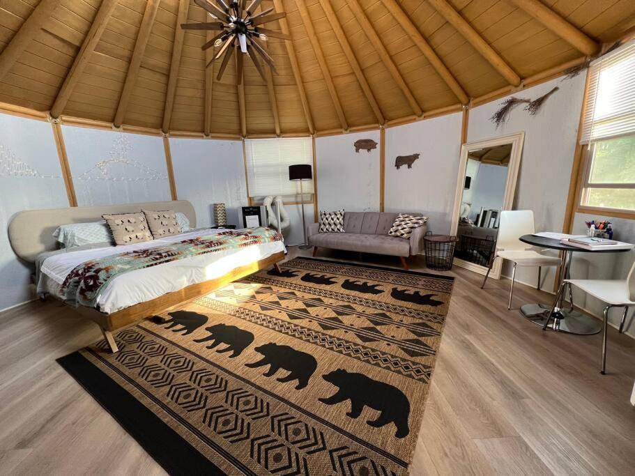 Valley Center Glamping-Sky Dome Yurt-Tiny House-2 By Lavenders Field 빌라 외부 사진
